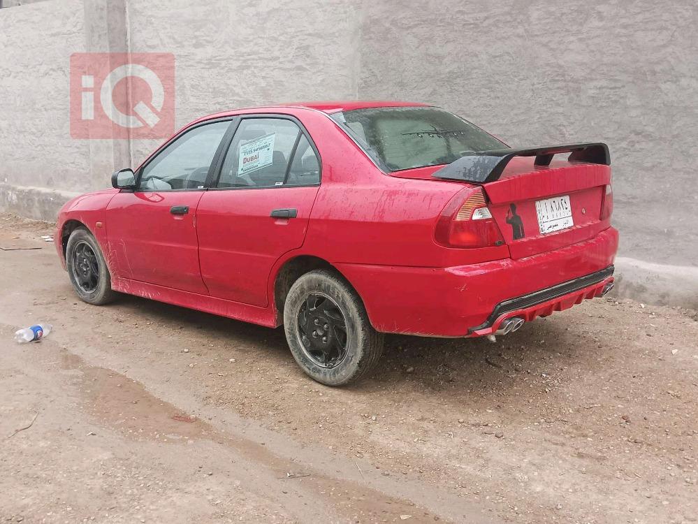 Mitsubishi Lancer